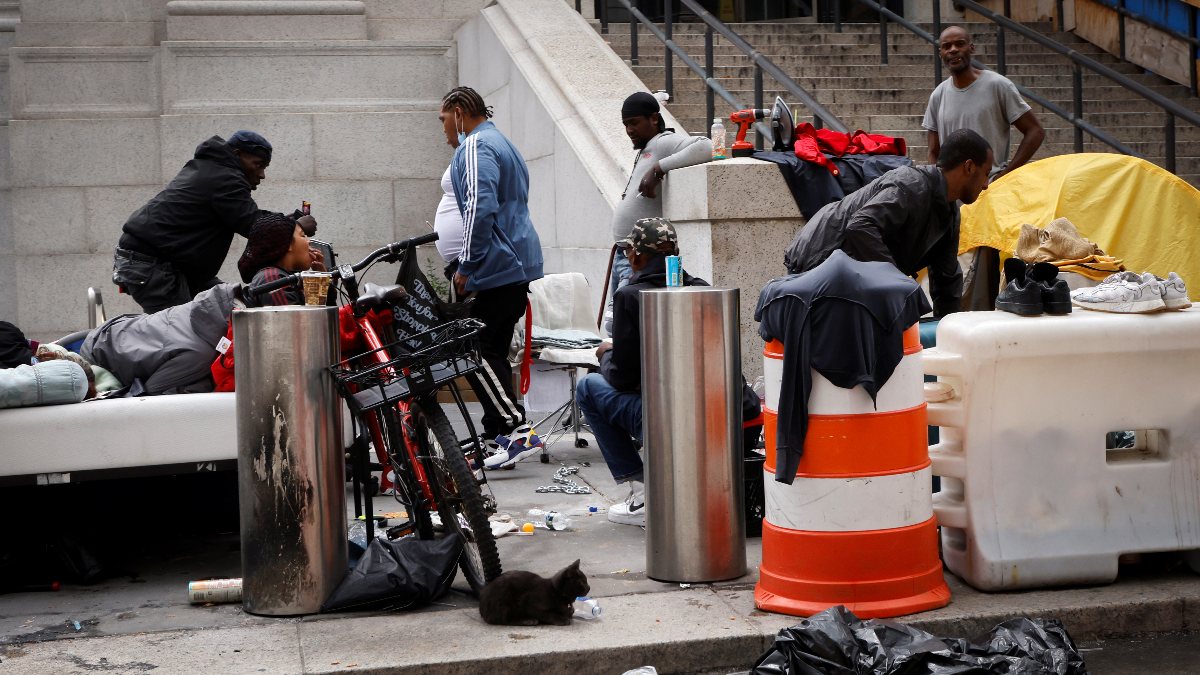 New York'ta 100 binden fazla öğrenci evsiz