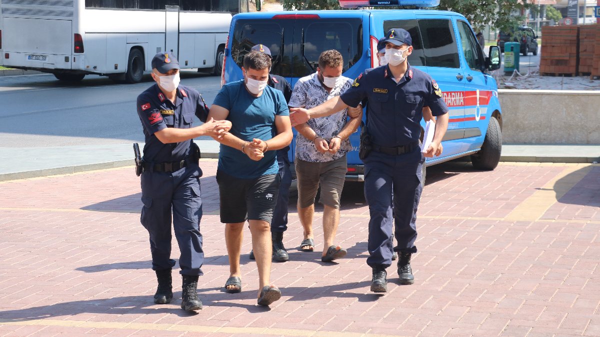 Antalya'da 1 ton bakır çaldılar: Yakalandılar