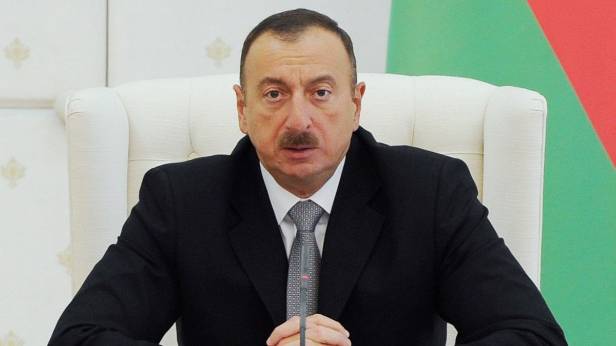 Azerbaycan: Ermenistan'ı son kez uyarıyoruz