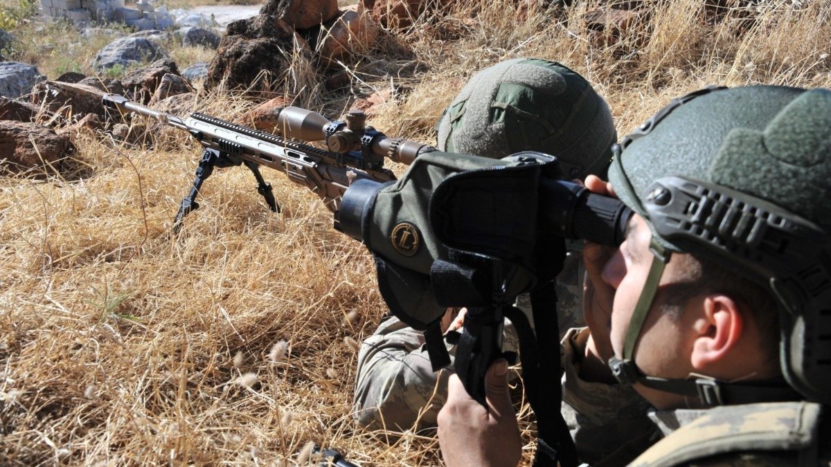 Barış Pınarı bölgesinde 2 PKK/YPG’li terörist öldürüldü