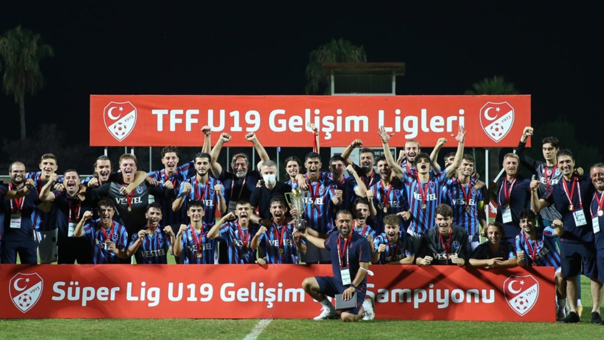 Süper Lig 19 Yaş Altı Gelişim Ligi'nde şampiyon Trabzonspor