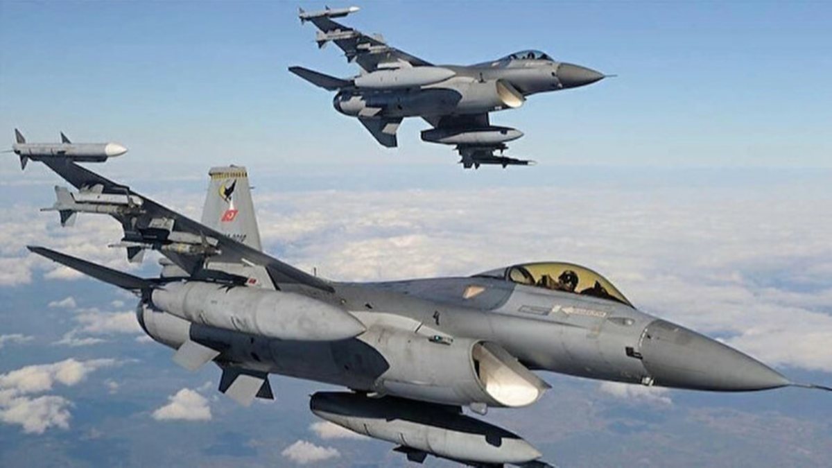Pençe Yıldırım bölgesinde 2 terörist öldürüldü