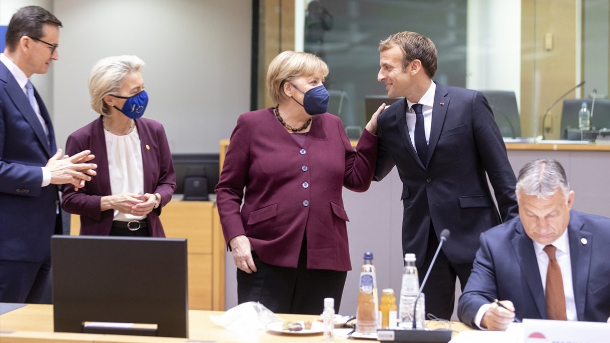 Brüksel'de AB Liderler Zirvesi'nin ikinci günü