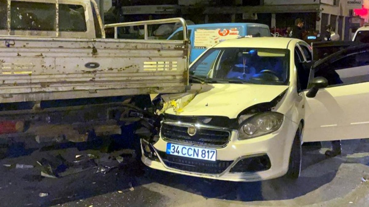 Kayseri'de dur ihtarına uymayan otomobilde el bombası, tabanca ve uyuşturucu çıktı