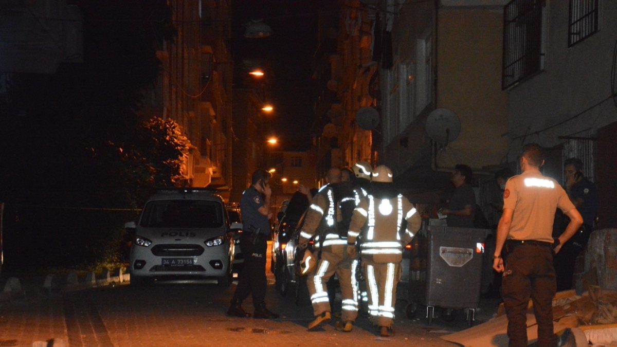 Bağcılar'da evini ilaçlattı: 16 kişiyi zehirledi