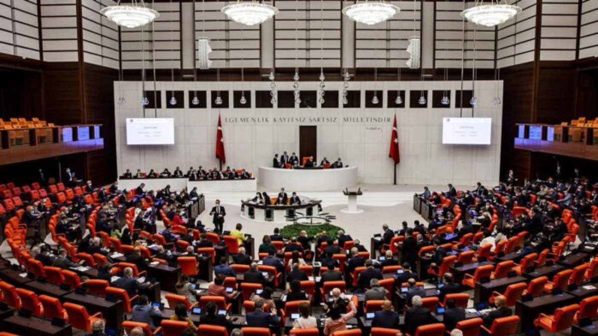2022 yılı ek bütçesi TBMM'de