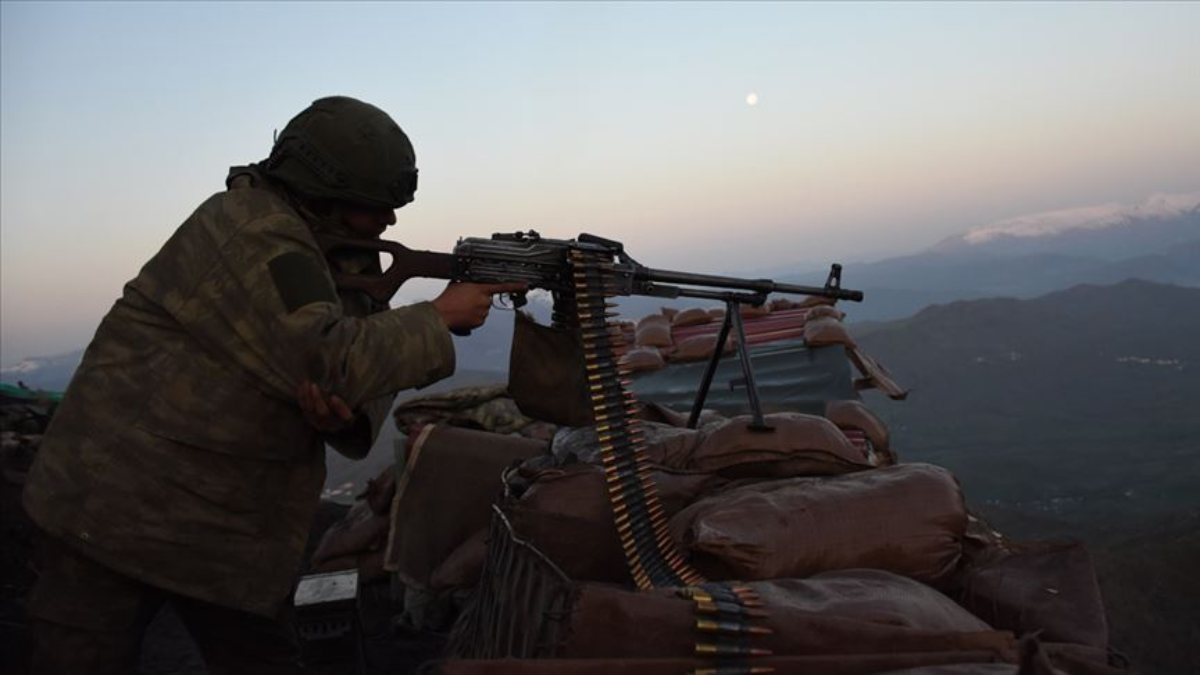 MSB: Irak’ın kuzeyinde 5 terörist öldürüldü