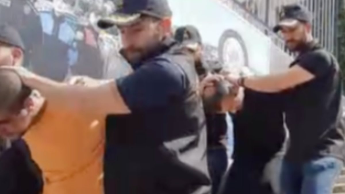 Esenyurt'ta kız meselesi: Arkadaşını katletti