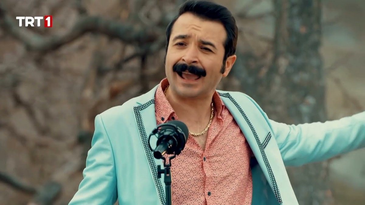 Gönül Dağı'nın Selami'sinden bomba video! Arabada bakın hangi çift var...