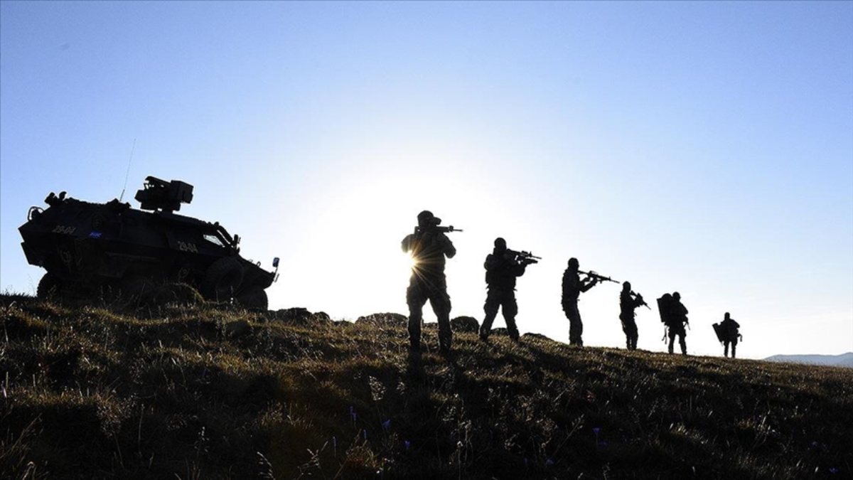 Suriye'nin kuzeyinde 6'sı sözde yönetici 15 terörist yakalandı