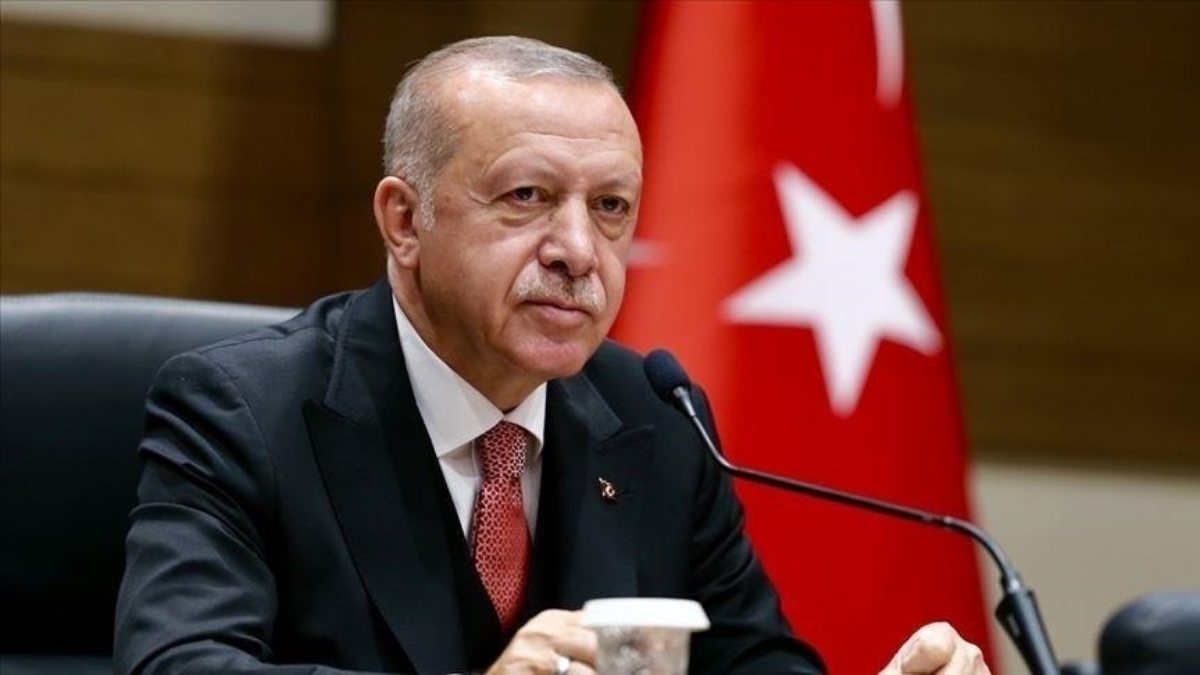 Cumhurbaşkanı Erdoğan'dan Öğretmenler Günü paylaşımı