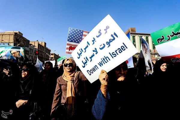 Dış güçlerin kirli oyunu: İran olayları