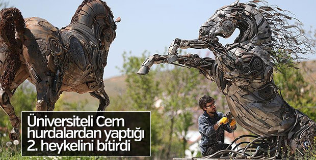 Üniversiteli Cem, Merkür'ün ardından Venüs heykeli yaptı