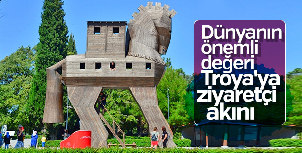 Troya Antik Kenti'ne ziyaretçi yoğunluğu