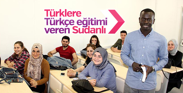 Sudanlı gençten Türk öğrencilere Türkçe dersi