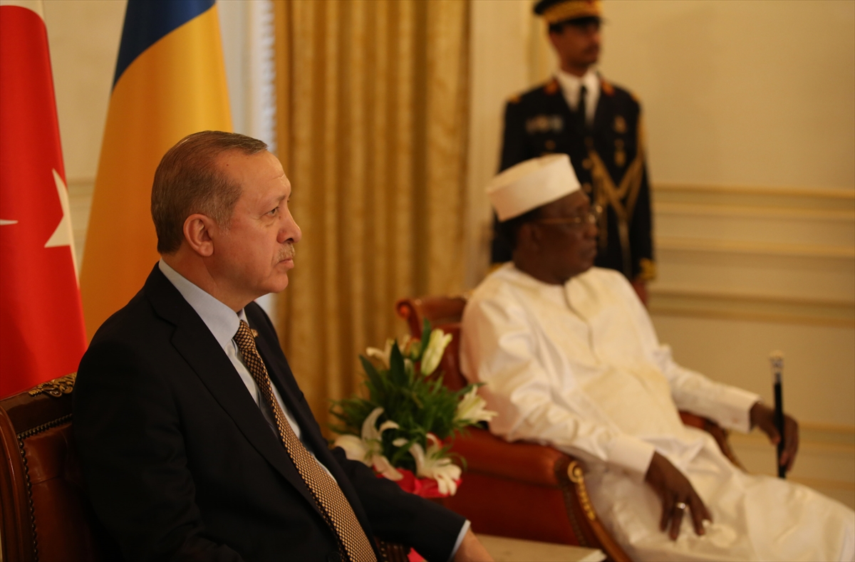Cumhurbaşkanı Çad'da