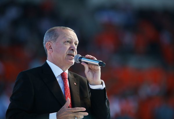 CumhurbaÅŸkanı ErdoÄŸan proje vaatlerini açıkladı