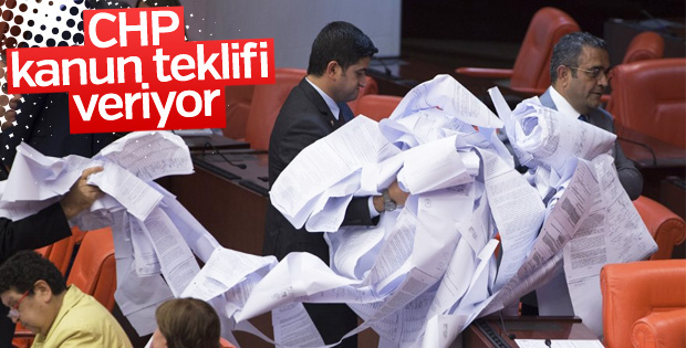 CHP'li vekil kanun teklifini ruloda sundu