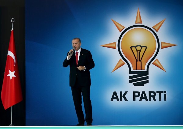 CumhurbaÅŸkanı ErdoÄŸan proje vaatlerini açıkladı