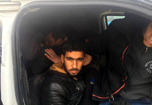 Suriyeli 17 kaçak yakalandı