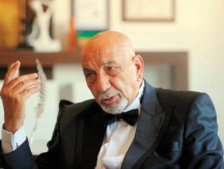 Yılmaz Gruda kimdir?