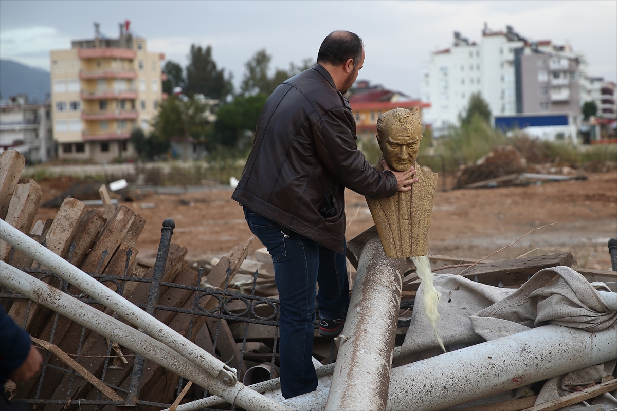 Antalya'yı hortum vurdu: 28 yaralı