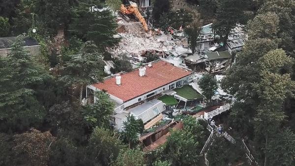 Adnan Oktar'ın villasındaki kaçak yapılar yıkıldı