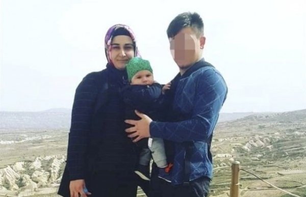 PKK'lıların Åehit ettiÄi anne ve bebeÄine cenaze töreni