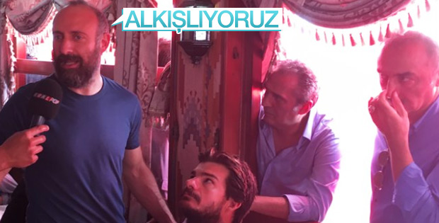 Halit Ergenç ve Bergüzar Korel Yenikapı mitinginde
