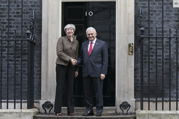 Binali Yıldırım 10 Downing Street'te