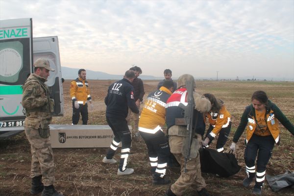 Irak'a giden yolcu otobüsü Silopi'de kaza yaptı