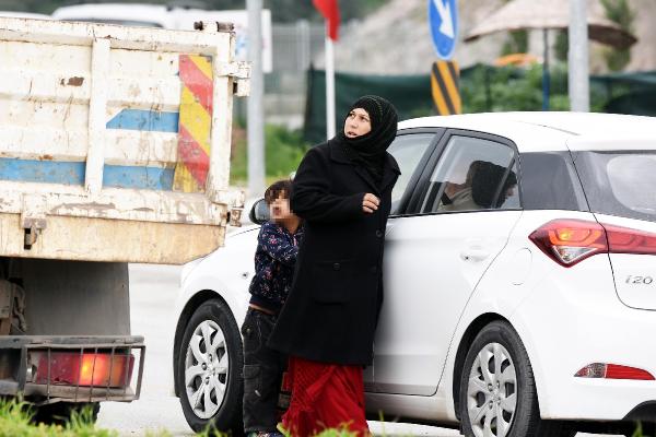 d PYD'den kaçan Afrinli ailenin dramı