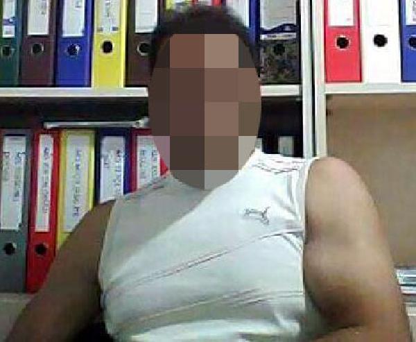 Eşini bıçakladıktan sonra kendisini ihbar etti