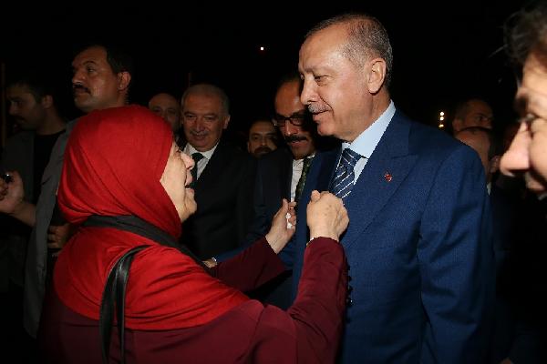 Erdoğan AKM ve Taksim Camii inşaatlarını inceledi