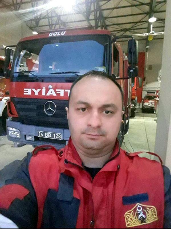 Yangına giden itfaiye aracı uçuruma yuvarlandı: 2 ölü