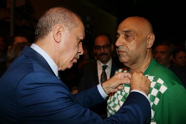 Erdoğan AKM ve Taksim Camii inşaatlarını inceledi