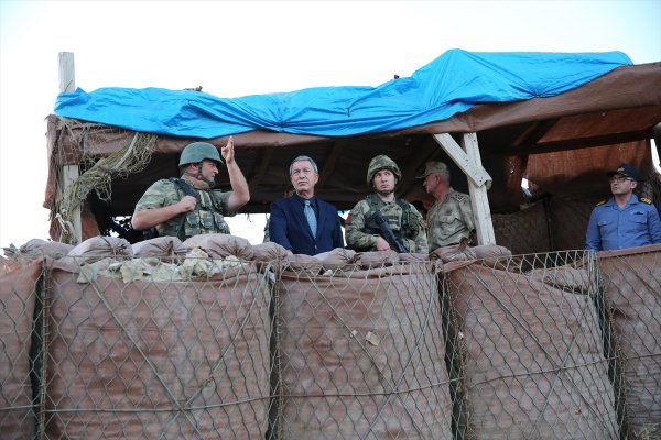 Hulusi Akar: Teröristleri takibe devam ediyoruz