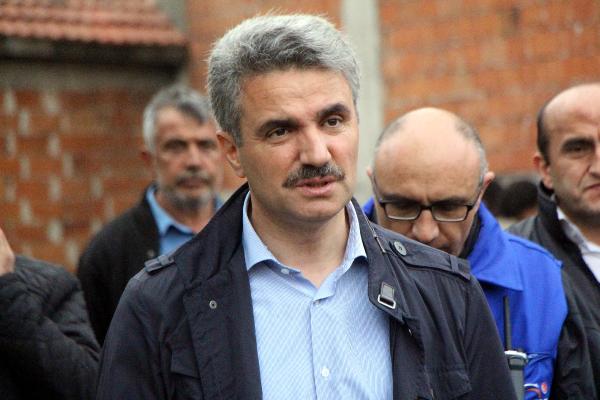 Yangına giden itfaiye aracı uçuruma yuvarlandı: 2 ölü