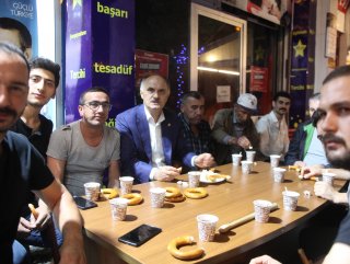 AK Parti Giresun Milletvekilleri son sahuru davulcularla yaptı