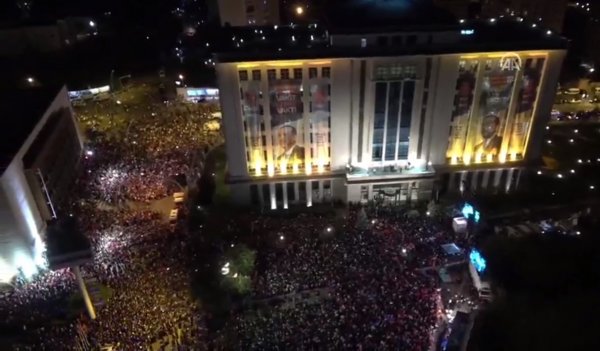 Cumhurbaşkanı Erdoğan'ın balkon konuşması