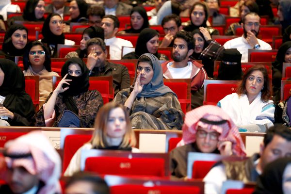 Suudiler'de başörtüsü açılımı