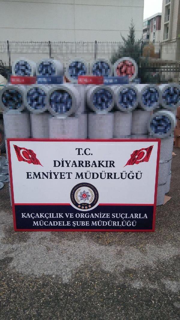 Diyarbakır'da 92 bin paket kaçak sigara ele geçirildi