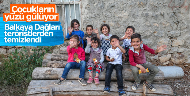 Teröristlerden temizlenen Şemdinli huzura kavuştu