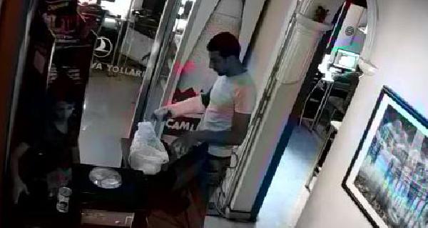 Arkadaşın istiyor diye kandırıp bağış kutularını çaldı