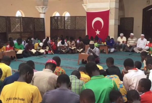 Burkina Faso'da Mehmetçik için dua ettiler