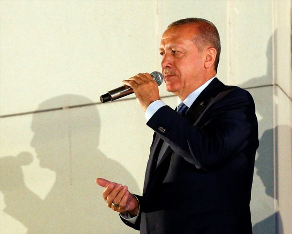 Cumhurbaşkanı Erdoğan'ın balkon konuşması