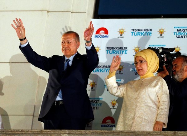 Cumhurbaşkanı Erdoğan'ın balkon konuşması