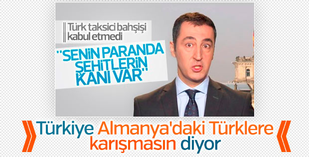 Almanya'daki referandum mitingine Cem Özdemir tepkili