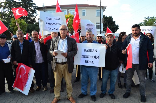 CHP´li belediyeye ´çalışmıyor´ protestosu