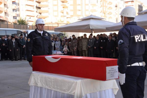 Şehit polis Taşdemir son yolculuğuna uğurlandı